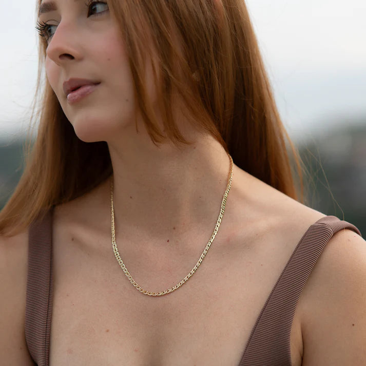 Cadena Entrelazada Mujer